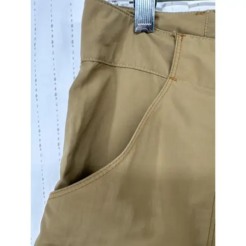 Mountain Hardwear  Womens Shorts Sz 8 Khaki Outdoorsy GorpCore Athleisure Classic