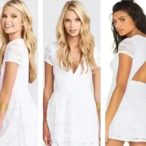 Show Me Your Mumu  Floral Lace Ibiza White Mini Dress Cutout Plunged Neck Size S