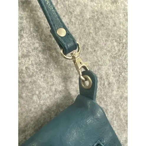 Espe Vegan Leather Cat Floral Crossbody Bag Blue Whimsical Applique Purse