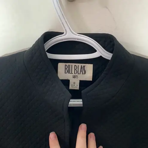 Bill Blass black quilted structured blazer size 6