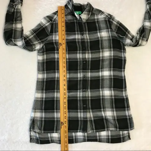 Soft Plaid Long Sleeve Black White Green Shirt Dip Size XS