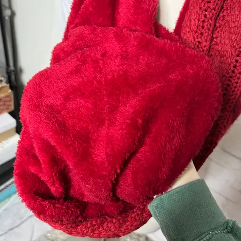 UGG Cable Knit Infinity Scarf