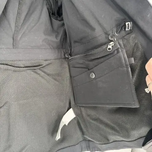 Royal Robbins NWT Discovery Women's Convertible Jacket II Small Vest Black UV 50