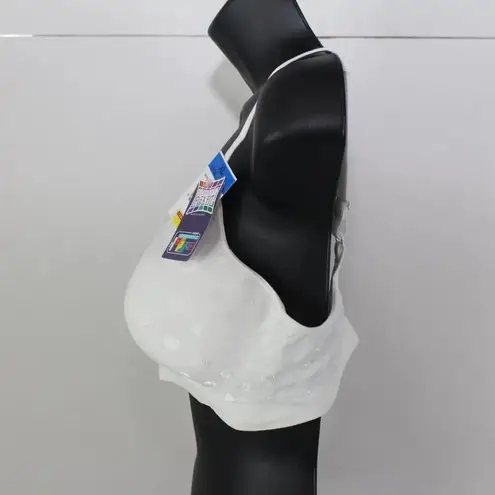 Hanes ladies NWT  Bra