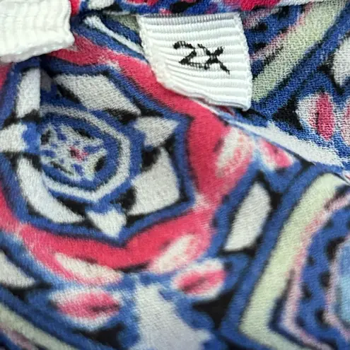 Violet+Claire Sleeveless Top Blue Pink Size 2X