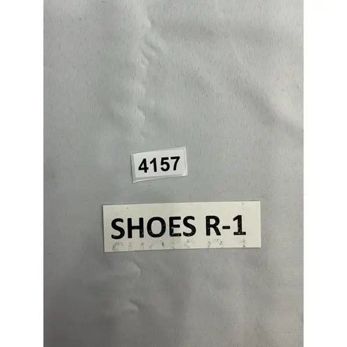 Womans Storm By Cougar Cozy