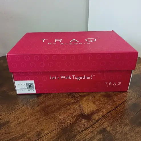 Alegria TRAQ Qarma in Paths Navy Size 35 (US 5/5.5) Blue