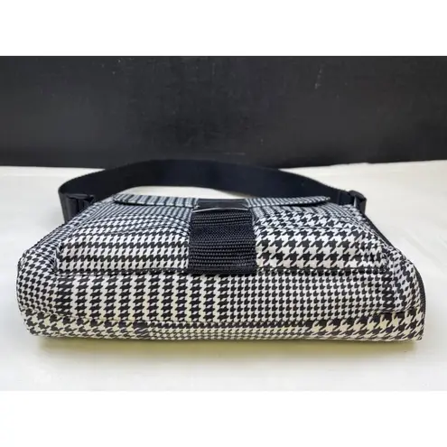 Lauren Ralph Lauren Women's Houndstooth Shoulder Bag Hand Bag SKU 6136 Black