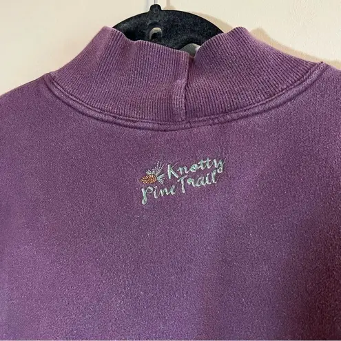 Disney Vintage  Store Winnie the Pooh Knotty Pine Trail Sweatshirt Small