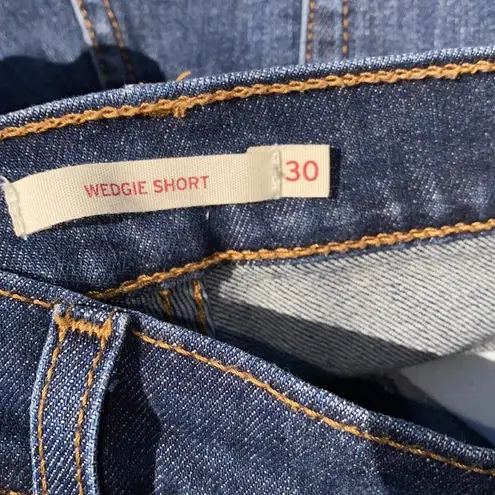 Levi's  size 30 jean wedgie short