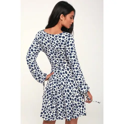 Free People  Small Wrap V Neck Mini Floral Long Sleeve Dress White Blue Pradera