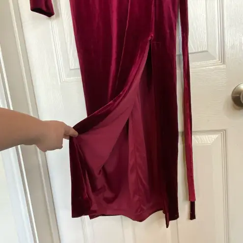 Bardot Morgan Burgundy Velvet Dress Size 4 Midi Holiday Christmas Party Winter