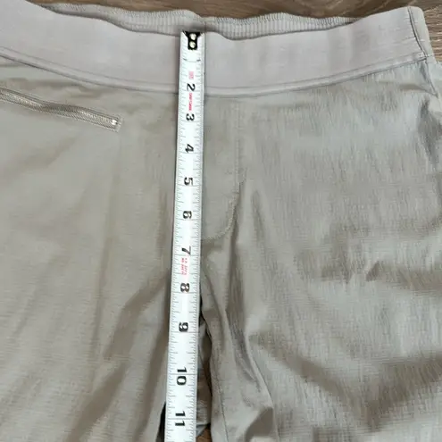 Athleta  Mod Trekki Mid Rise Crop Hiking Ankle Zip Pants Gray Tan Size 4