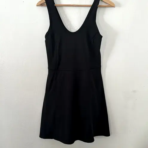 Xersion  Quick Dri Dress with pockets NWOT