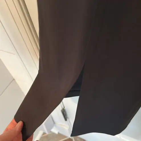 T Tahari Tahari Black Pants‎ with Slit at Hem size 4 NWT - Image 3