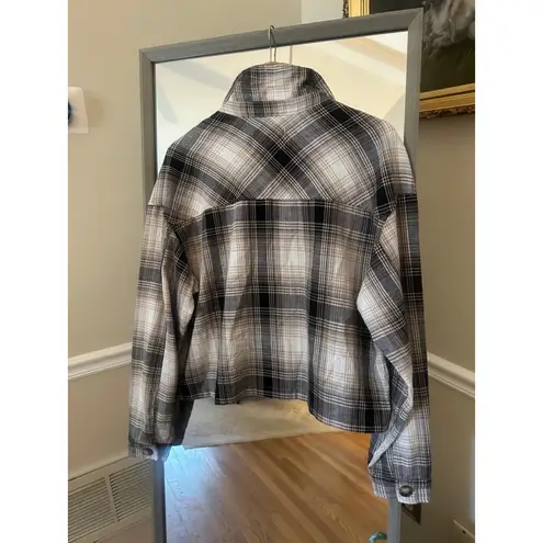 Women's Ashley By 26 Plaid Shacket Western Size L Black Beige Tan Size L
