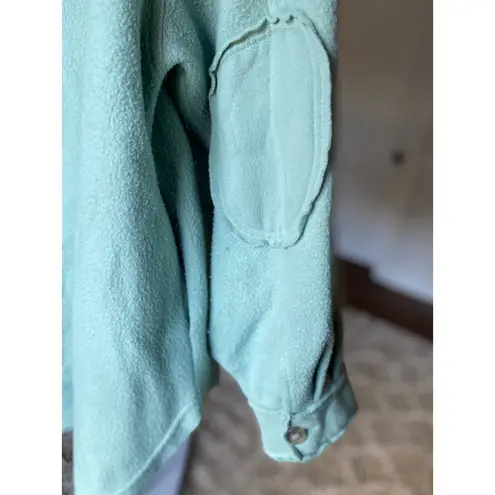 Oli & Hali Distressed Fleece Shacket L Soft Girl Coastal Lumberjane Quiet Luxury Blue Size L
