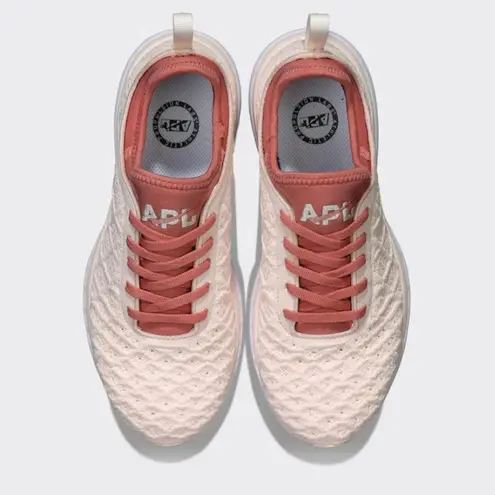 APL Techloom Phantom Sneakers Women 7 NIB