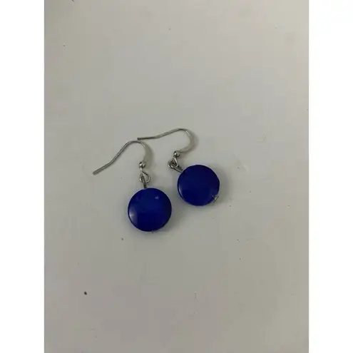 Boutique Royal blue round shell earrings