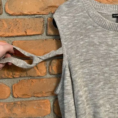 EXPRESS  Sweater Women's Size Small Gray Cold Shoulder Knit Pullover Long Sleeve‎