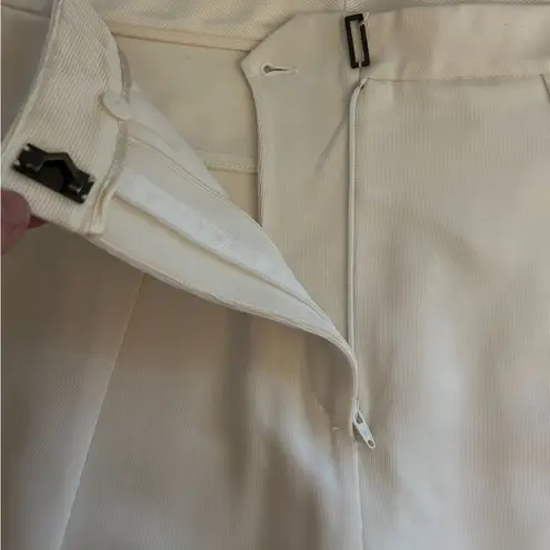 Giorgio Armani White Single Pleat Viscose Blend High Rise Pants Size 4 vintage