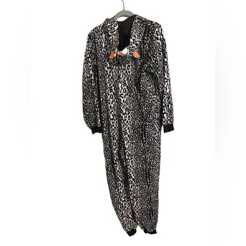 Nick & Nora Nick & Nora Leopard Hooded One Piece Pajamas Medium - Image 2