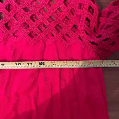 Sandro Paris Women's Rayon Blend Lace Lace Crewneck Red Keyhole Blouse Size 1