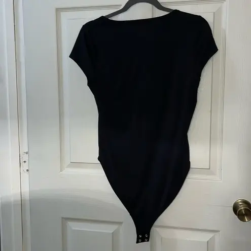 Old Navy  black scoop neck bodysuit - MEDIUM