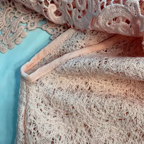 Pastel All Lace Top Size Medium Color Peach EUC