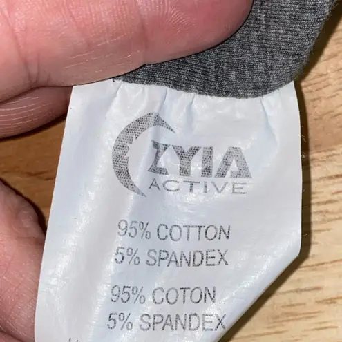 Zyia  Gray Light N Tight Headband