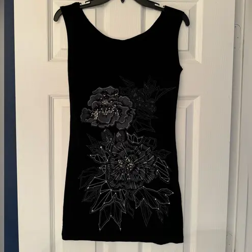Key Closet Flowers Swarovski Studded Women’s Black Tank Top Size Small