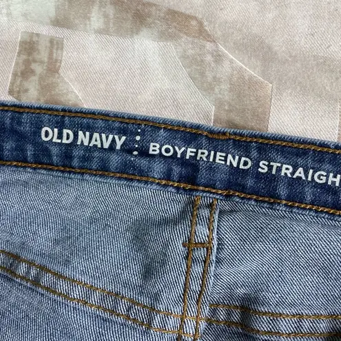 Old Navy  Boyfriend Straight Jeans 8 Regular