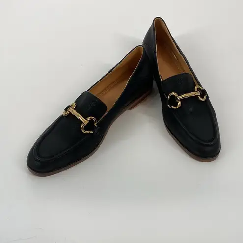 Stylish Black Leather Loafers with Gold Accents Size 6.5