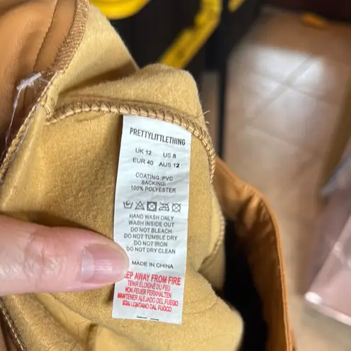 Pretty Little Thing  Camel Faux Leather Split Hem Skinny Pants Size 8