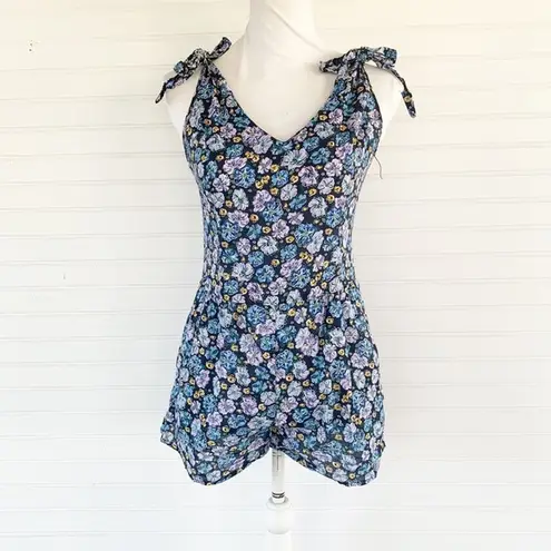 Miley Cyrus  Blue Floral Romper Size Medium