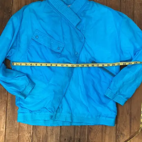 Reebok Vintage early 1980s ladies  nylon jacket rare size medium