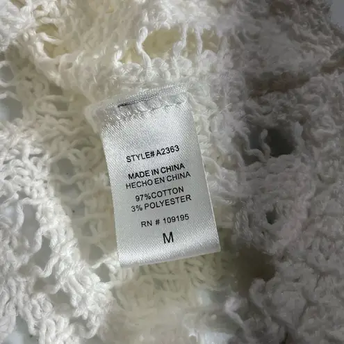 Crochet Knit Cropped Sleeveless Sweater Cardigan in white size M Size M