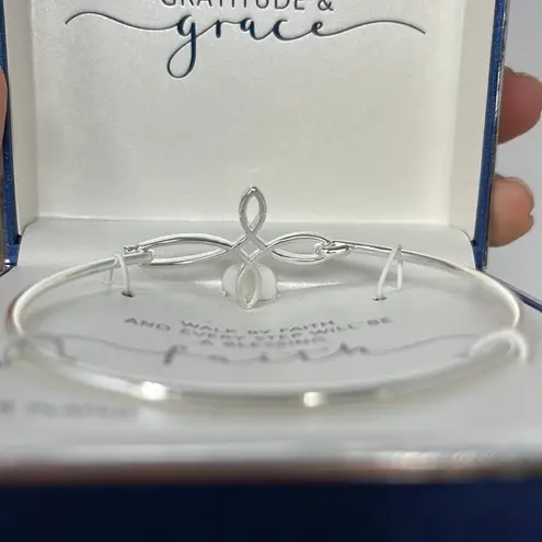 Unwritten Gratitude & Grace Silver Plated Cross Catch Bangle Bracelet Silver