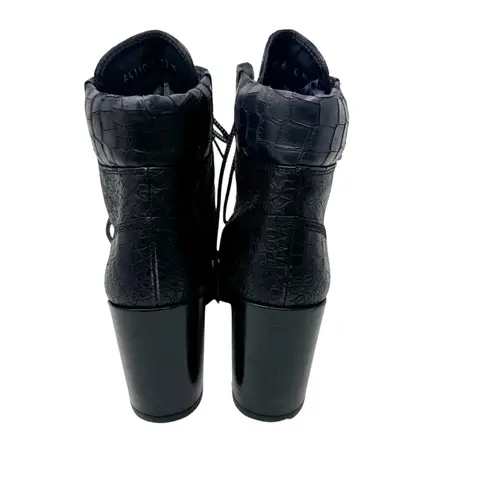 Stuart Weitzman x Gigi Hadid Croc Embossed Lace Up Ankle Boots Black Size 10