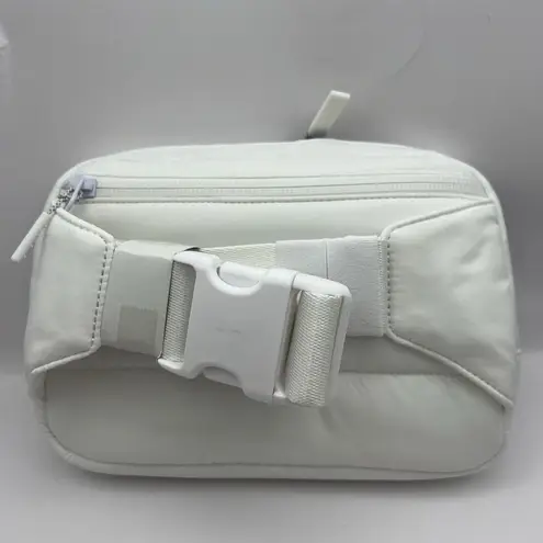 Lululemon  Everywhere Belt Bag Large 2L *Wunder Puff WHT White $68 New w/tag