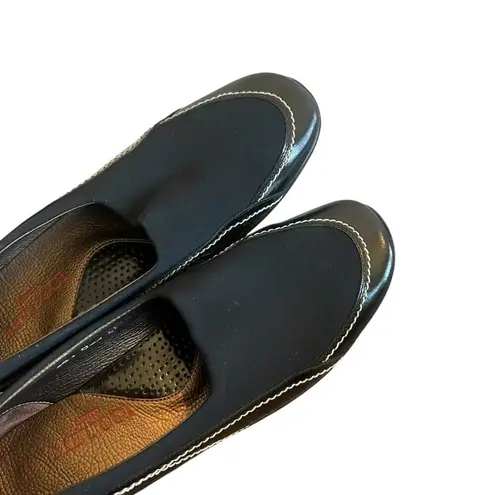 Sesto Meucci Italy Black Slip-On Loafers Comfort Patent Stretch Size 8 Women's