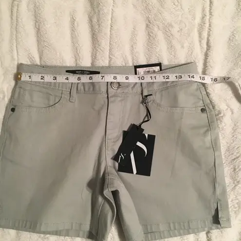 Women’s Vera Wang Shorts Size 2