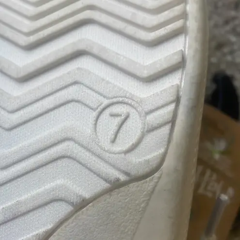 Mad love comfort tennis shoe in leopard print soft interior 6