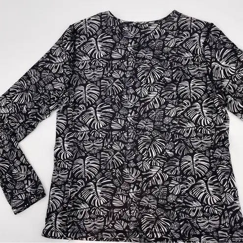 32 Degrees Heat 32 Degrees Top Women UPF 50+ Long Sleeve Sun Tee Black Palm Leaves Size Medium