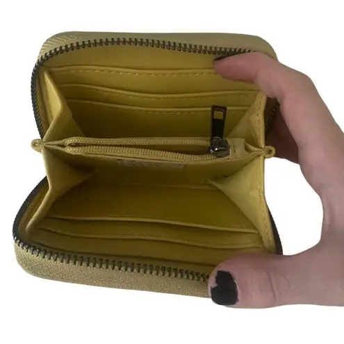 A New Day  small yellow zippered wallet thumbnail 4