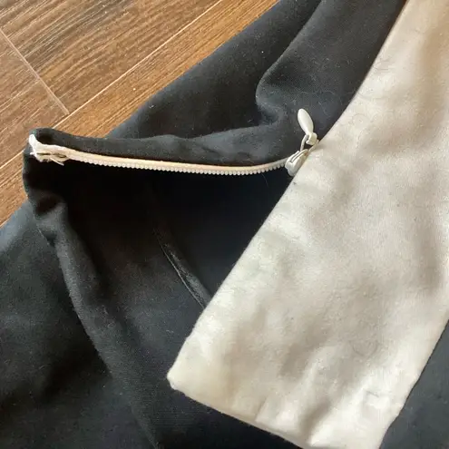 White House | Black Market WHBM tuxedo side stripe taper ankle pants