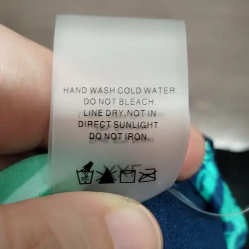 Into the Bleu Women's Size XXL Tropical Multicolor 2 Piece Tankini Swimsuit Set Blue