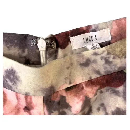 Lucca Couture (Revolve) Scallop hem floral high waisted dressy shorts