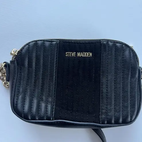 Steve Madden  Black Quilted Crossbody Bag Purse Chain Strap Faux Leather Mini
