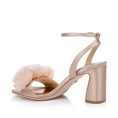 Badgley Mischka Carli Square Toe Triple Flower High Heel Sandals, Size 7, NEW